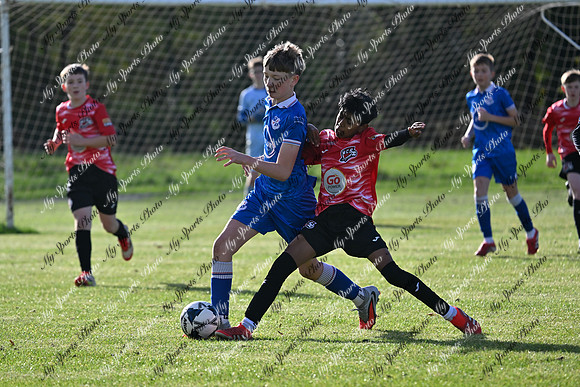 Loughgall v Maiden City-15