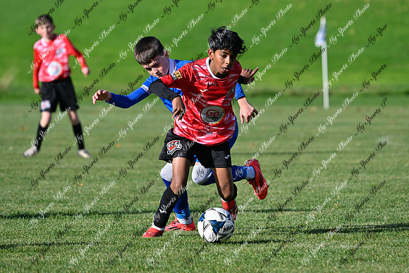 Loughgall v Maiden City-24