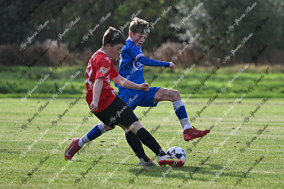 Loughgall v Maiden City-43