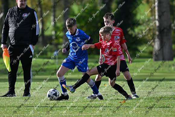 Loughgall v Maiden City-35