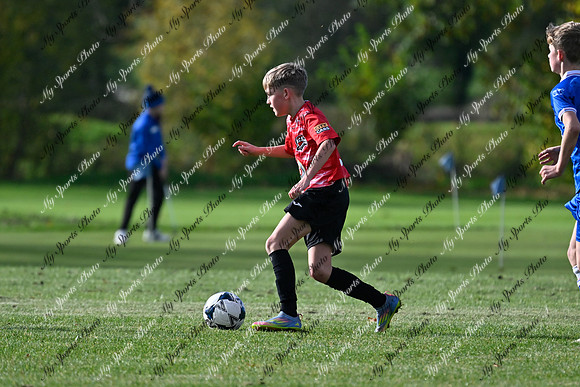 Loughgall v Maiden City-47