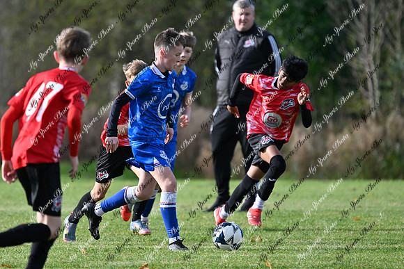 Loughgall v Maiden City-49