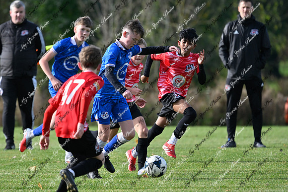 Loughgall v Maiden City-50