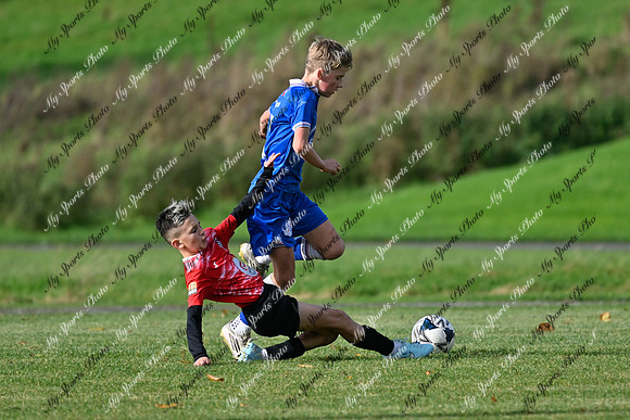 Loughgall v Maiden City-66