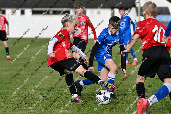 Loughgall v Maiden City-95