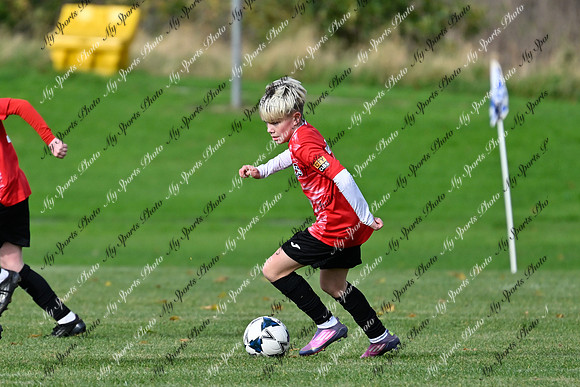 Loughgall v Maiden City-96