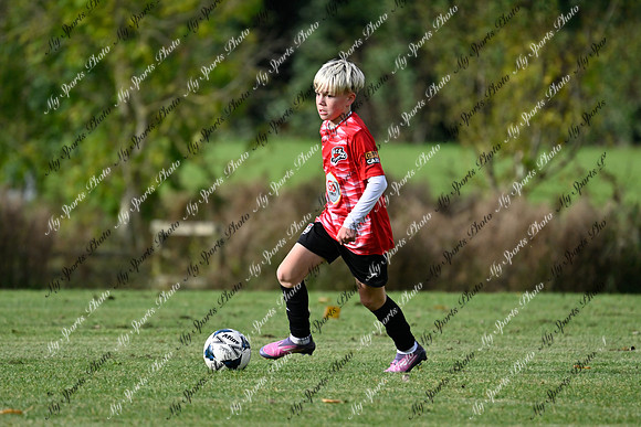 Loughgall v Maiden City-103