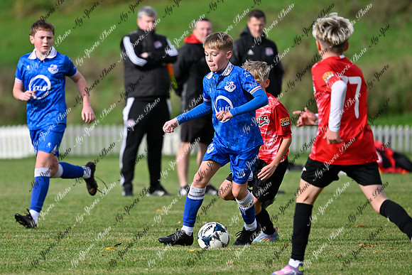 Loughgall v Maiden City-118