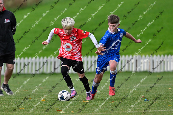Loughgall v Maiden City-124