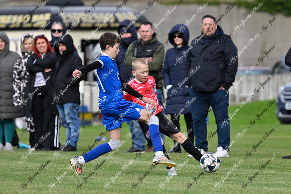 Loughgall v Maiden City-132