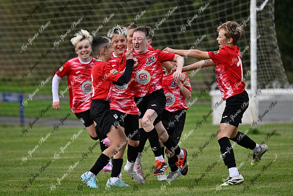 Loughgall v Maiden City-161