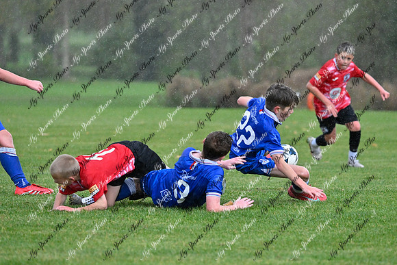 Loughgall v Maiden City-205