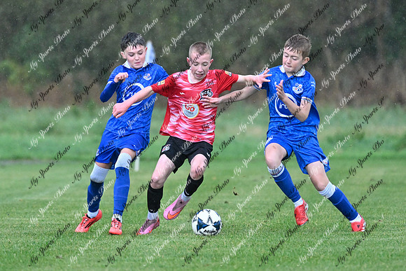 Loughgall v Maiden City-211