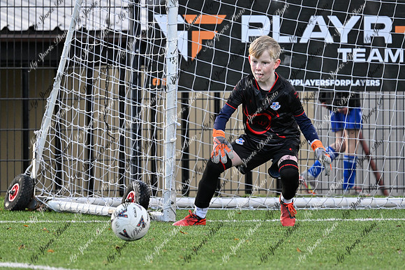 Loughgall v Hillsborough-28