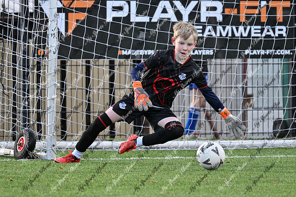Loughgall v Hillsborough-29