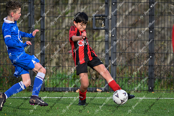 Loughgall v Hillsborough-42