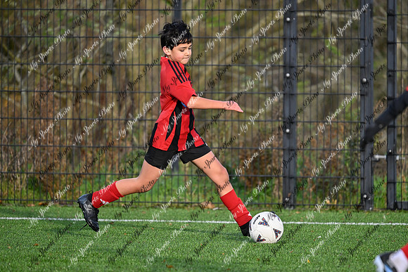 Loughgall v Hillsborough-41