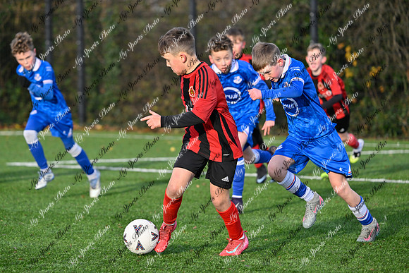Loughgall v Hillsborough-46
