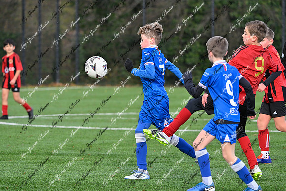 Loughgall v Hillsborough-113