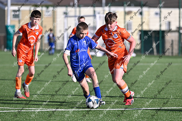 Loughgall v Craigavon-9