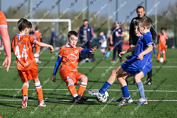Loughgall v Craigavon-8