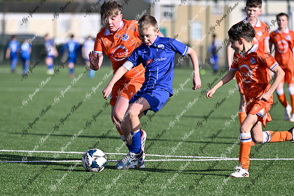 Loughgall v Craigavon-12