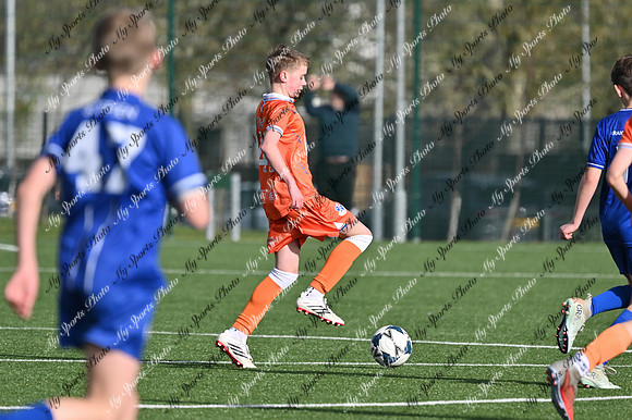 Loughgall v Craigavon-19