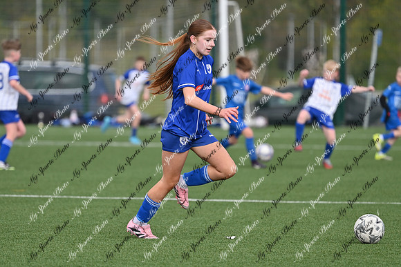 Loughgall v Craigavon-111