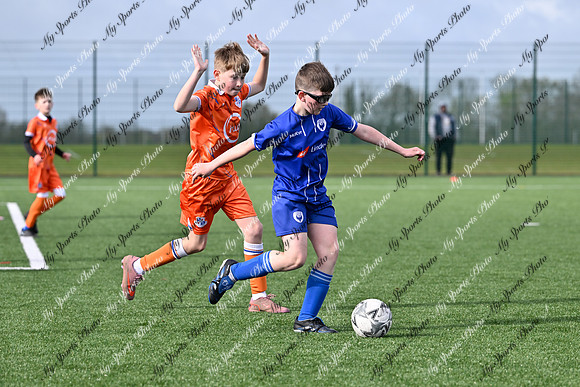 Loughgall v Craigavon-123