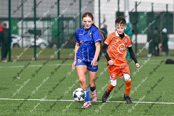 Loughgall v Craigavon-190