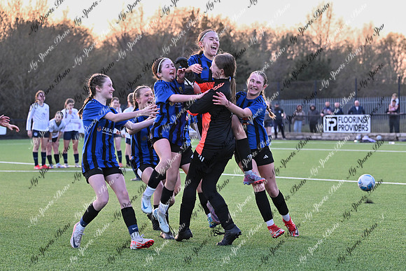 Armagh City v Riverdale Ui5-211